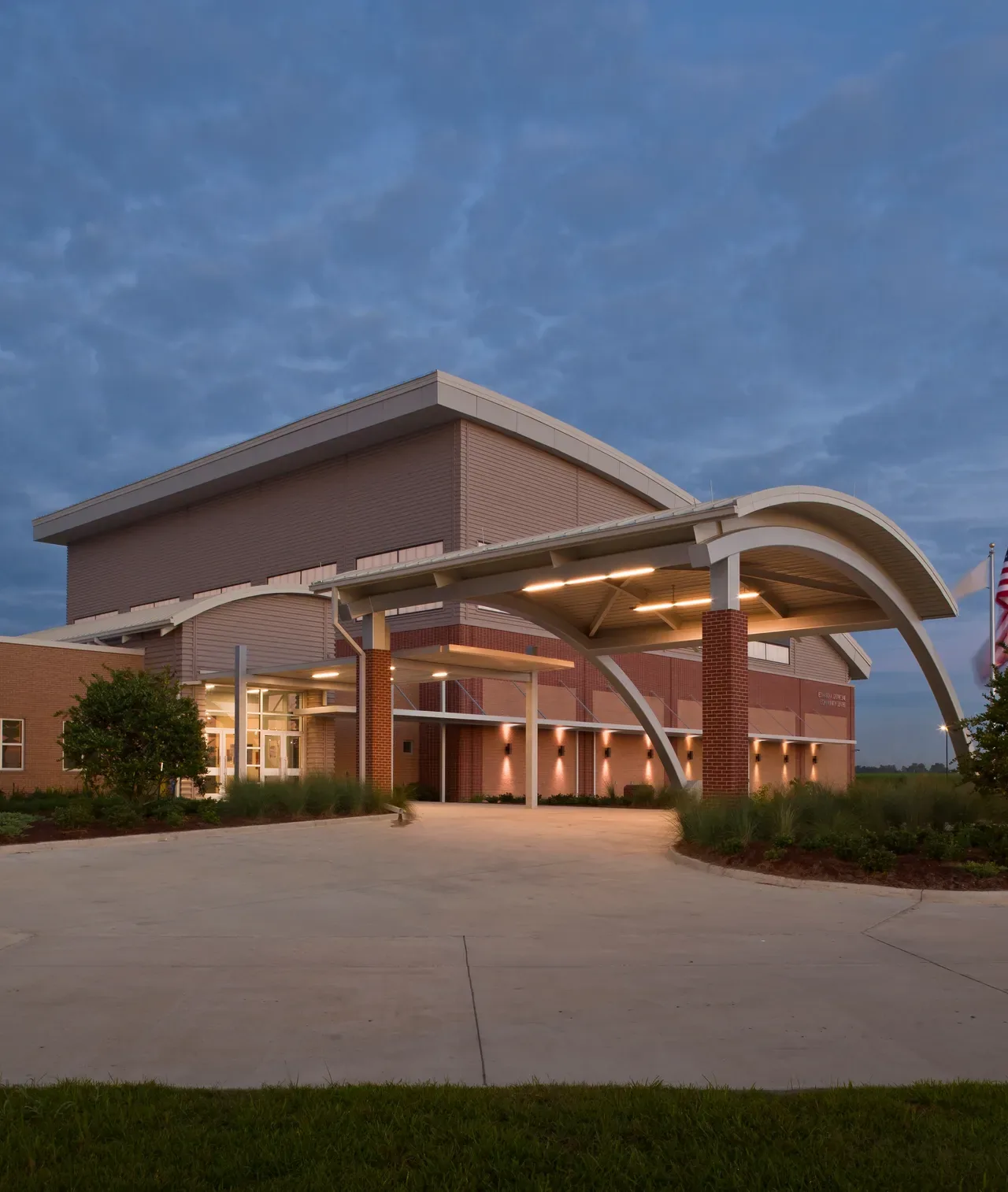 Edward A. Dufresne Community Center, Lamar building construction (exterior)